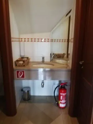 4-Zimmer-Gewerbeimmobilie mieten in Wiener Neustadt – 83 m², € 1.440 – Bild 11 von 12