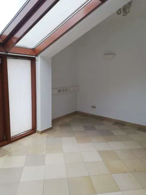 4-Zimmer-Gewerbeimmobilie mieten in Wiener Neustadt – 83 m², € 1.440 – Bild 7 von 12