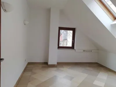 4-Zimmer-Gewerbeimmobilie mieten in Wiener Neustadt – 83 m², € 1.440 – Bild 5 von 12