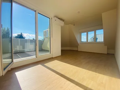 KETZERGASSE ++ DREI Zimmer mit TERRASSE im DG – Bild 3