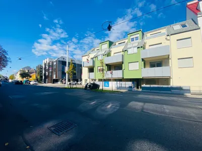 KETZERGASSE ++ DREI Zimmer mit TERRASSE im DG – Bild 2