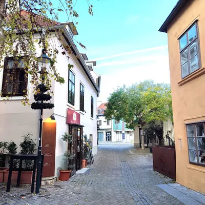 Gewerbeimmobilie kaufen in Baden – 59 m², € 250.000 – Bild 20 von 21