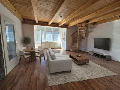 4-Zimmer-Wohnung mieten in Voitsberg – 95,01 m², € 996 – Bild 2 von 10