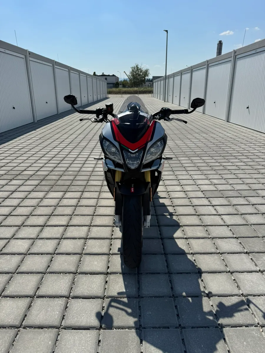 Aprilia Tuono