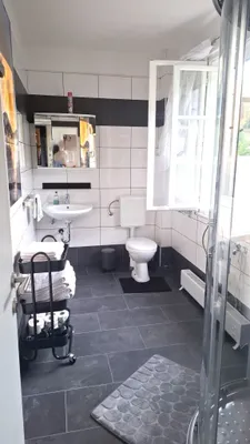 2-Zimmer-Wohnung mieten in Hollabrunn – 68 m², € 800 – Bild 16 von 19