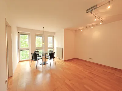 Gersthof: Sonnige Ostausrichtung + Ideale Wohnlage + Praktischer Grundriss + Nähe Fuchu-Park – Bild 3