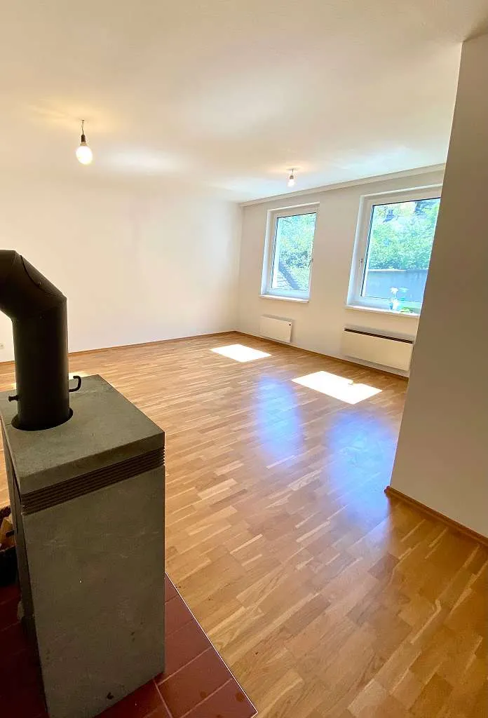 Klimatisierte 4-Zimmer-Wohnung im Zentrum von Hainburg (provisionsfrei) - Widok 3