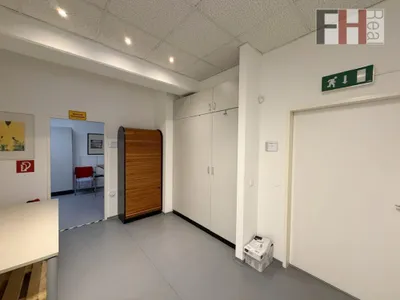 12-Zimmer-Gewerbeimmobilie mieten in Sankt Pölten Land – 417 m², € 5.450 – Bild 29 von 29