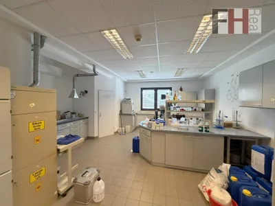 12-Zimmer-Gewerbeimmobilie mieten in Sankt Pölten Land – 417 m², € 5.450 – Bild 27 von 29