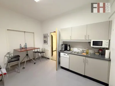 12-Zimmer-Gewerbeimmobilie mieten in Sankt Pölten Land – 417 m², € 5.450 – Bild 25 von 29