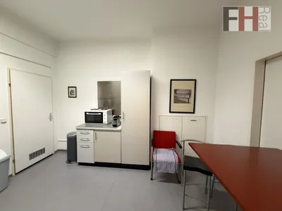 12-Zimmer-Gewerbeimmobilie mieten in Sankt Pölten Land – 417 m², € 5.450 – Bild 24 von 29