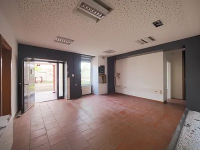 13-Zimmer-Gewerbeimmobilie mieten in Mödling – € 2.856 – Bild 4 von 28