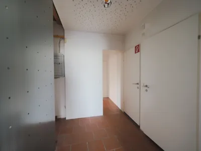 13-Zimmer-Gewerbeimmobilie mieten in Mödling – € 2.856 – Bild 12 von 28