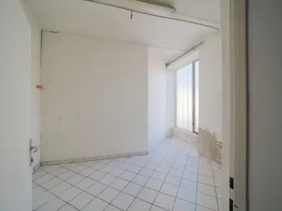 13-Zimmer-Gewerbeimmobilie mieten in Mödling – € 2.856 – Bild 10 von 28