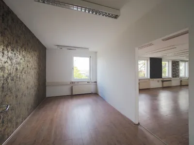 13-Zimmer-Gewerbeimmobilie mieten in Mödling – € 2.856 – Bild 16 von 28