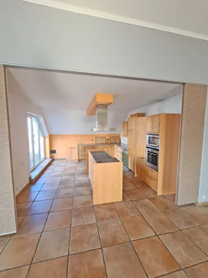 7-Zimmer-Gewerbeimmobilie mieten in Korneuburg – 279 m², € 1.980 – Bild 5 von 27
