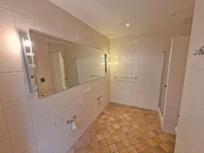 7-Zimmer-Gewerbeimmobilie mieten in Korneuburg – 279 m², € 1.980 – Bild 16 von 27