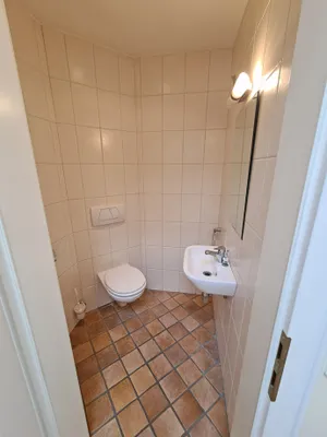 7-Zimmer-Gewerbeimmobilie mieten in Korneuburg – 279 m², € 1.980 – Bild 17 von 27