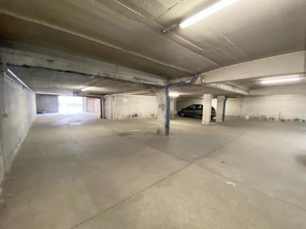 Garagenfläche - Ansicht 2