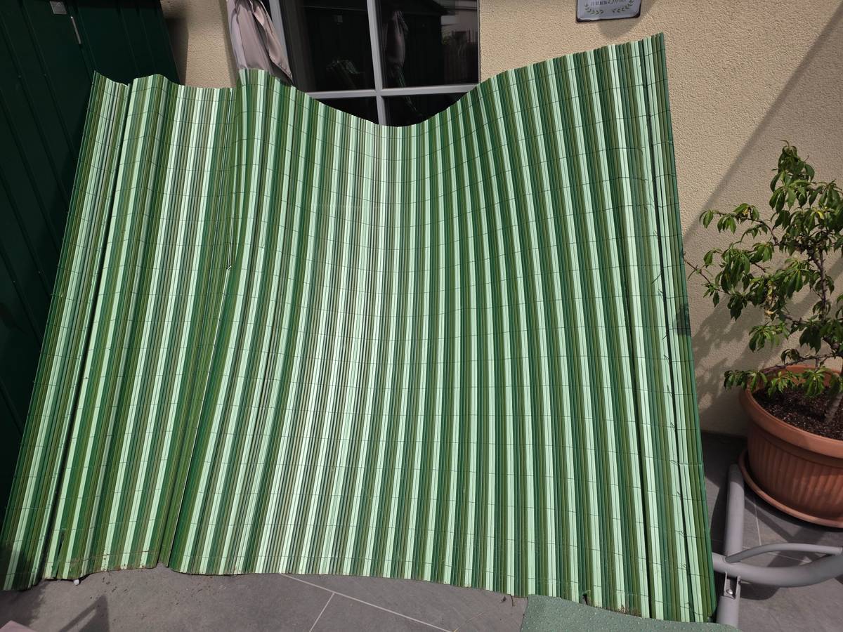 2 Stk. Bambus Sichtschutz Kunststoff grn je 180x300cm,  0,- (1130 Wien) -  willhaben