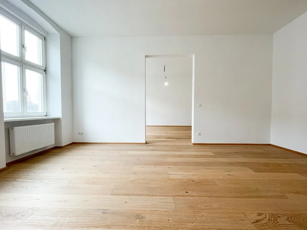 ERSTBEZUG NACH SANIERUNG: geräumige 2-Zimmerwohnung Nähe Adele-Jellinek-Park - Ansicht 3