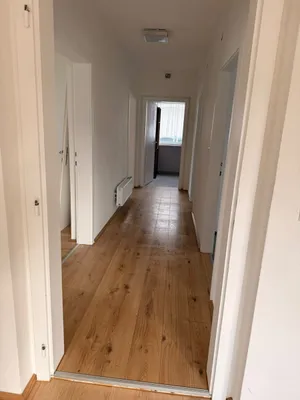 4-Zimmer-Wohnung mieten in Linz Land – 94 m², € 1.100 – Bild 2 von 16