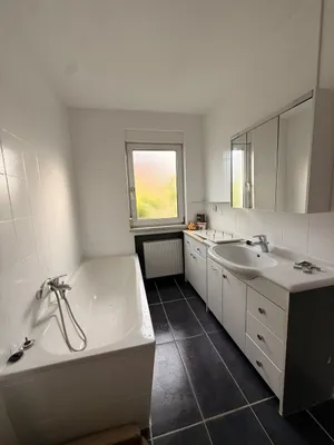 4-Zimmer-Wohnung mieten in Linz Land – 94 m², € 1.100 – Bild 7 von 16