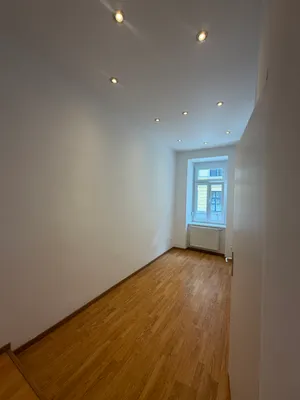 Helle 3-Zimmer Altbauwohnung – Bild 3