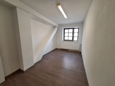 4-Zimmer-Wohnung mieten in Kufstein – 125,02 m², € 1.898 – Bild 5 von 6