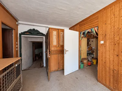 8-Zimmer-Haus kaufen in Hollabrunn – 383 m², € 100.000 – Bild 20 von 24