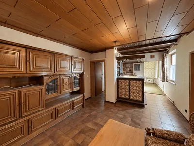 8-Zimmer-Haus kaufen in Hollabrunn – 383 m², € 100.000 – Bild 10 von 24
