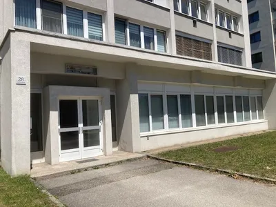 4-Zimmer-Gewerbeimmobilie mieten in Linz – 144 m², € 1.313 – Bild 2 von 7