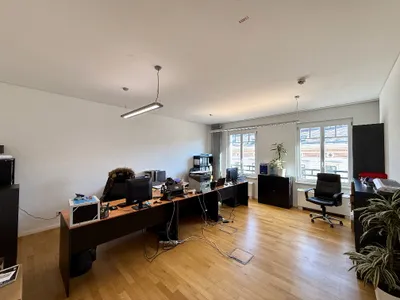 8-Zimmer-Gewerbeimmobilie mieten in Wien – 294 m², € 7.741 – Bild 17 von 29