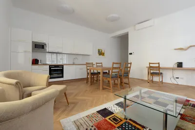 Altbau exklusiv | möbliert | Nähe Urania