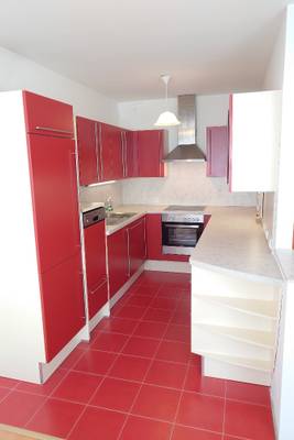 Helle 52m² inkl. Garage & Heizen in Kaisermühlen - ruhig, hofseitig, große Küche