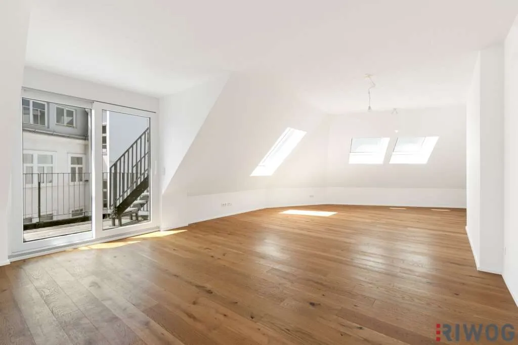 LOFTARTIGE NEUBAUWOHNUNG MIT BALKON UND DACHTERRASSE II ERSTBEZUG II NÄHE SIEBENBRUNNENPLATZ II HÖGELMÜLLERGASSE 12 – pohled 3