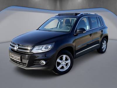 VW Tiguan 2,0 TDI BMT 4Motion Sky DPF DSG *Sehr ge...