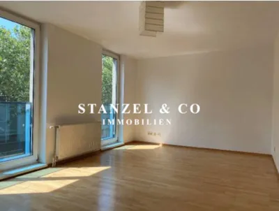 MODERNE & SONNIGE GARCONNIERE – Bild 2