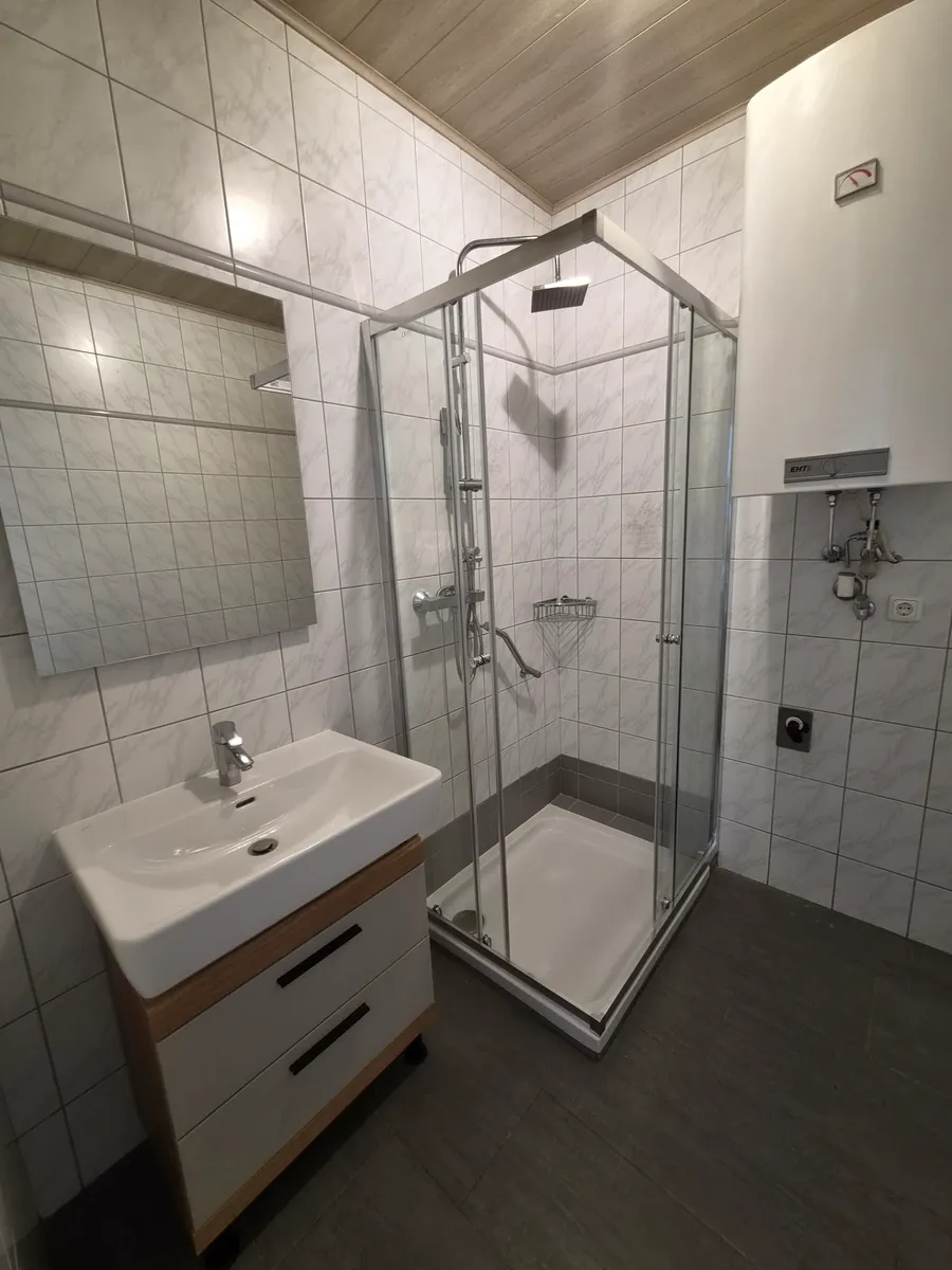 Vermiete 62 m² Wohnung mit Balkon – pohled 3