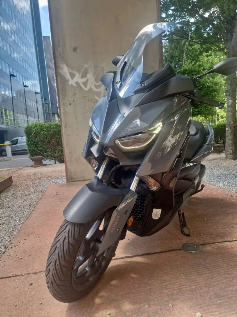 Yamaha X-Max