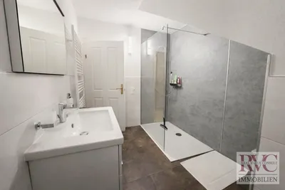 8-Zimmer-Haus kaufen in Braunau am Inn – 256,6 m², € 895.000 – Bild 11 von 19