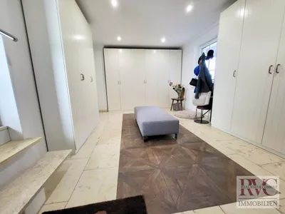8-Zimmer-Haus kaufen in Braunau am Inn – 256,6 m², € 895.000 – Bild 2 von 19