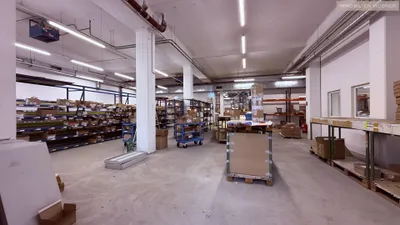 Gewerbeimmobilie mieten in Wien – 1 045 m², € 7.499 – Bild 1 von 17