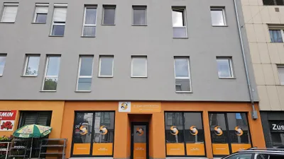 2-Zimmer-Gewerbeimmobilie mieten in Linz – 99 m², € 1.420 – Bild 2 von 17