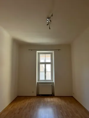 2-Zimmer-Wohnung mieten in Graz – 75 m², € 676 – Bild 3 von 9