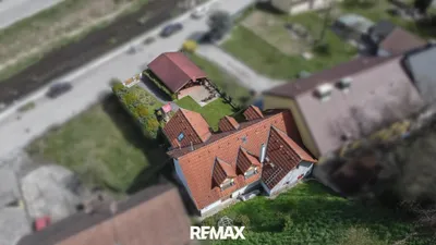4-Zimmer-Haus kaufen in Krems Land – 193 m², € 374.000 – Bild 2 von 31