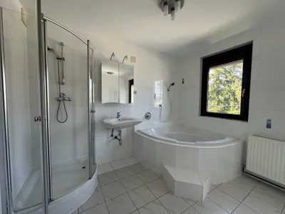 6-Zimmer-Haus mieten in Wien – 306,95 m², € 4.787 – Bild 3 von 14