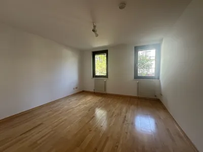 6-Zimmer-Haus mieten in Wien – 306,95 m², € 4.787 – Bild 8 von 14