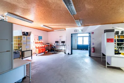Gewerbeimmobilie mieten in Mödling – 330 m², € 4.349 – Bild 11 von 24