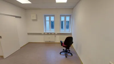 1-Zimmer-Gewerbeimmobilie mieten in Urfahr-Umgebung – 23 m², € 338 – Bild 2 von 10